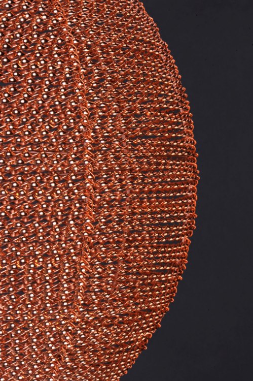 Foto para Twisp 1-Light Pendant CP Aluminum Strand MB Incandescent Incandescent 20"x20"x20" (OA HT 140")