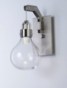 Foto para Kinetic LED 1-Light Wall Sconce DSN Clear Glass PCB LED