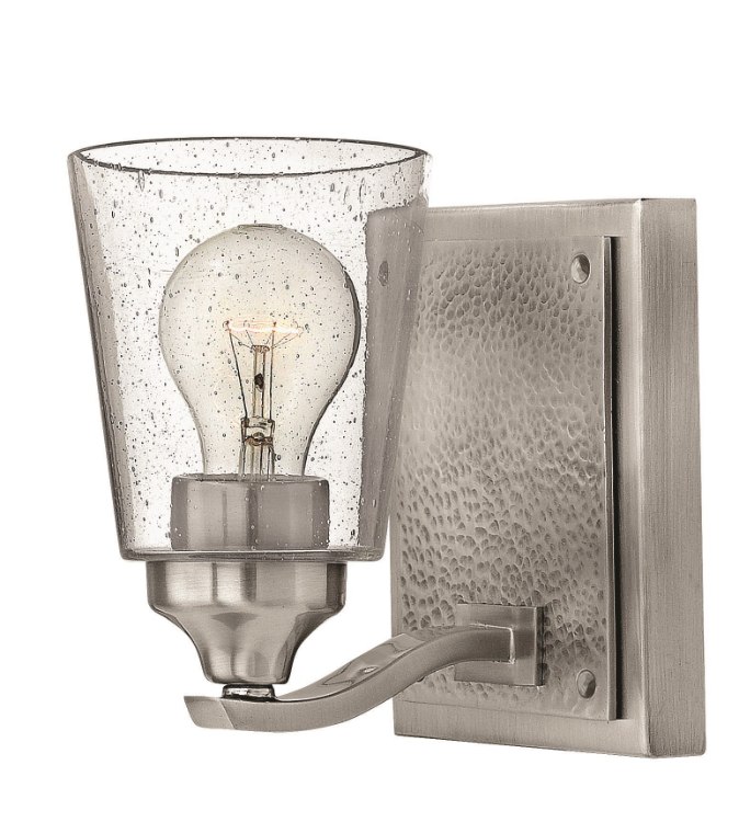 Foto para 100w Bath Jackson MED Clear Seedy Brushed Nickel Bath Sconce