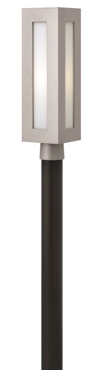 Picture of 17w Outdoor Dorian LED Clear Painted White Inside Titanium Post Top/ Pier Mount