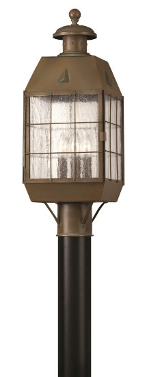 Foto para 60w Outdoor Nantucket CAND Clear Seedy Panels Aged Brass Post Top/ Pier Mount