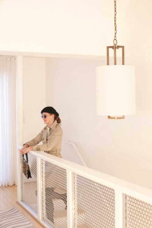 Picture of 60w Foyer Hampton MED Brushed Bronze Inverted Pendant