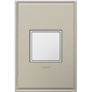 Foto para 15a adorne Pop-Out White 1-Gang Triplex Outlet