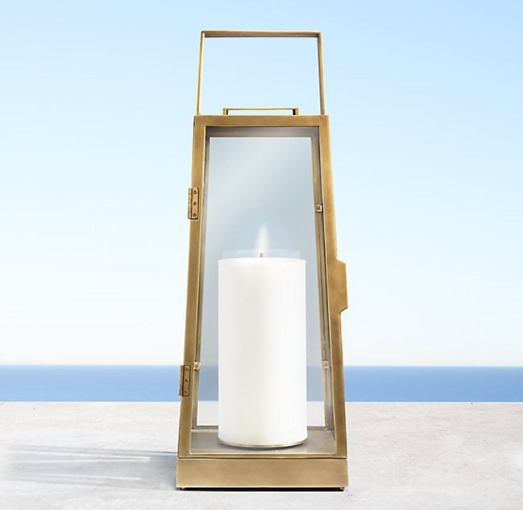 Foto para 30" Limoux Extra-Large Hurricane Glass Brass Candle Lantern