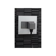 Foto para 15a adorne Pop-Out White on 2-Gang Frame Kit Triplex Outlet