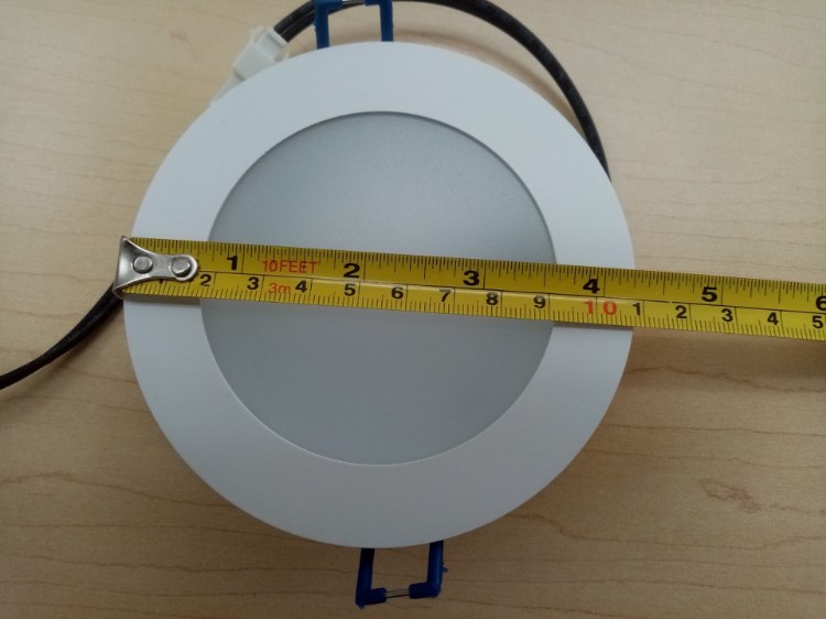 Foto para 4" 8W Slim Round White LED WW 127V Downlight